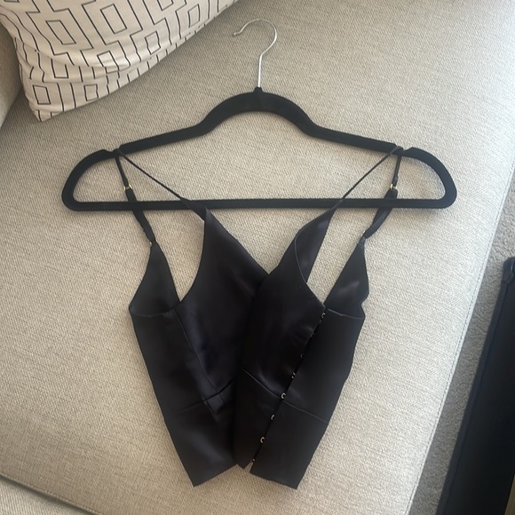 XS Are You Am I Elara Top - Picture 8 of 8